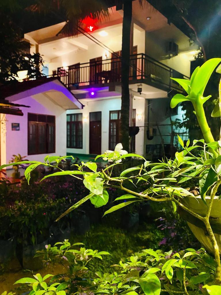 Gihan Guesthouse 米瑞莎 外观 照片