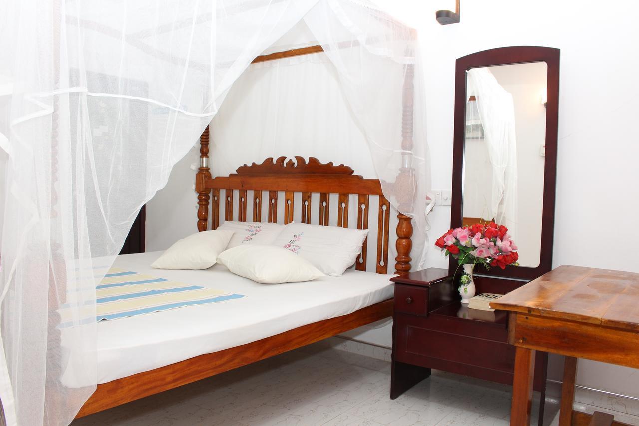 Gihan Guesthouse 米瑞莎 外观 照片